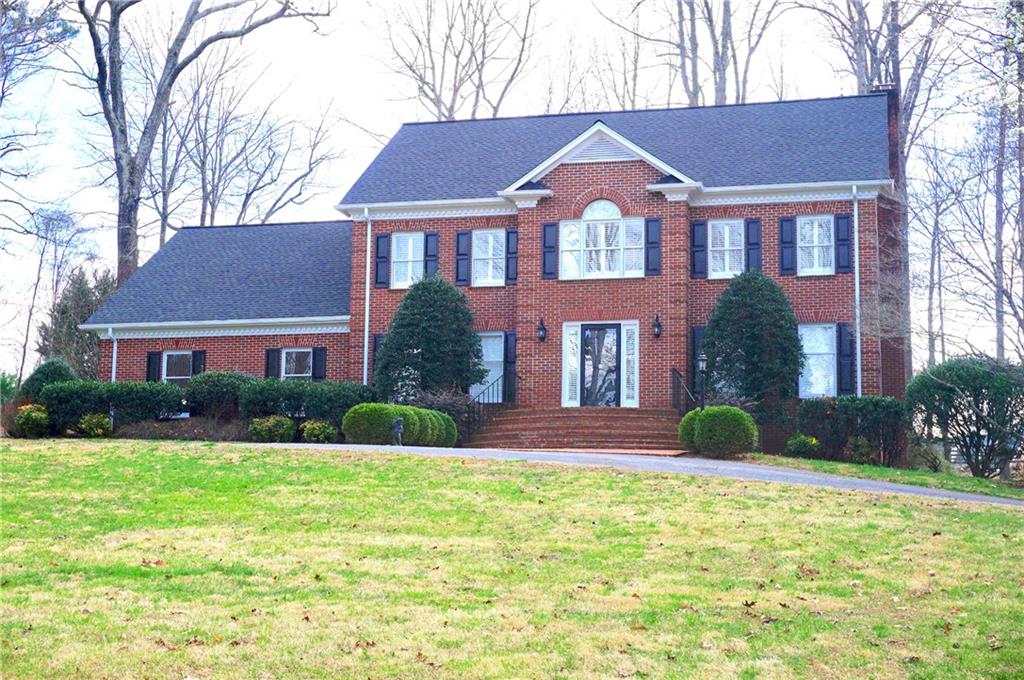 3101 Ninth Tee Drive Newton NC 28658