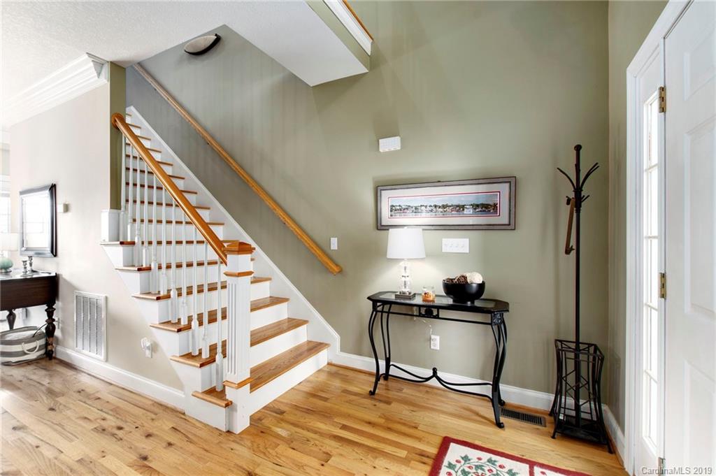 61 Helen Holcombe Way Candler NC 28715
