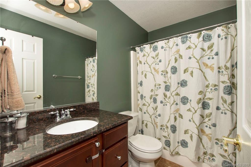 61 Helen Holcombe Way Candler NC 28715