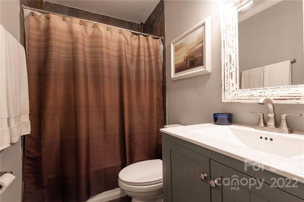 3222 Draper Avenue Charlotte NC 28205
