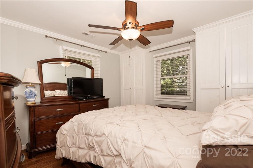 3222 Draper Avenue Charlotte NC 28205