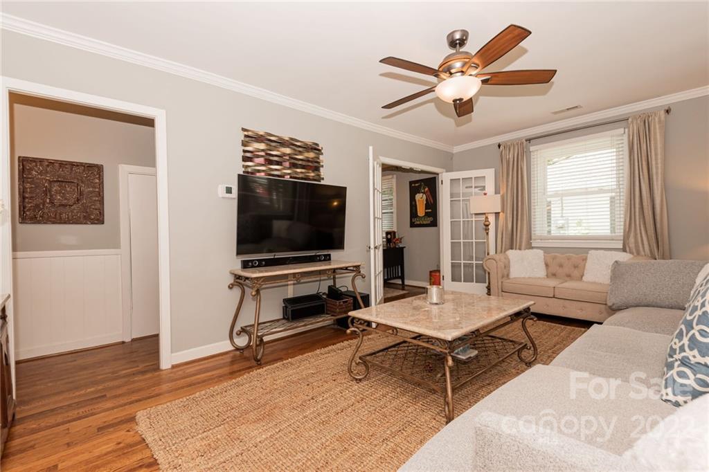 3222 Draper Avenue Charlotte NC 28205