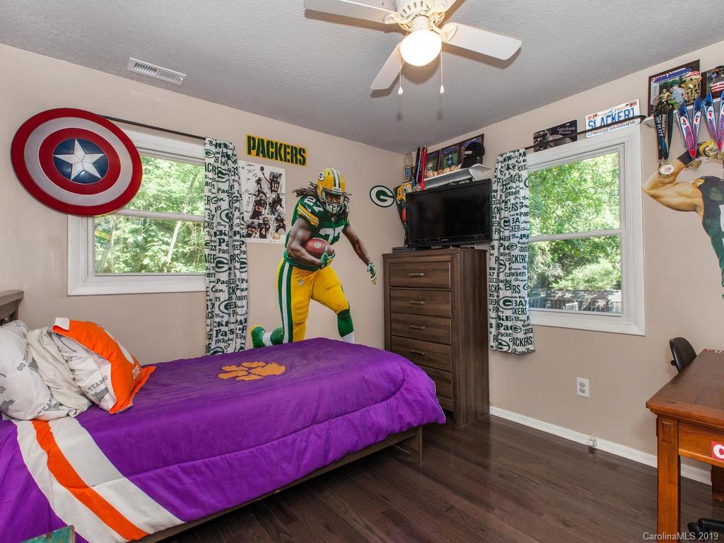 37 Country Creek Drive Candler NC 28715
