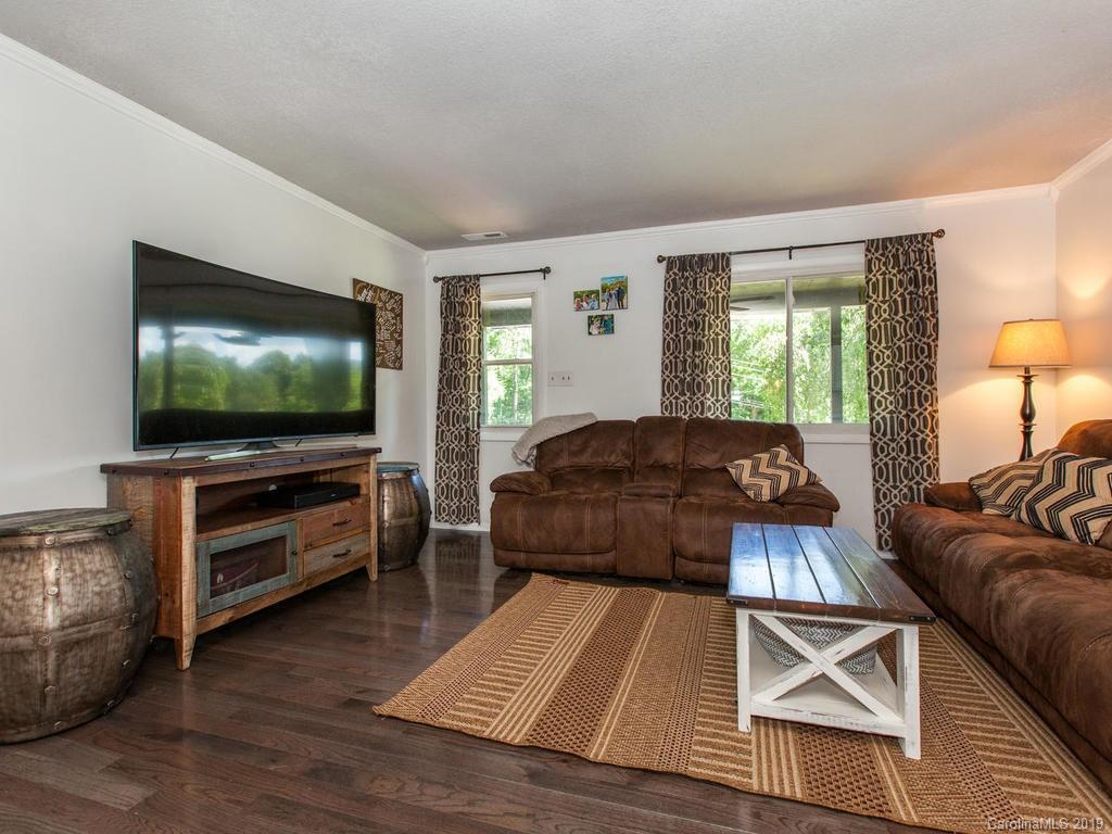 37 Country Creek Drive Candler NC 28715