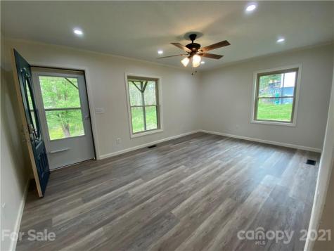 668 Valley Road Spruce Pine NC 28777