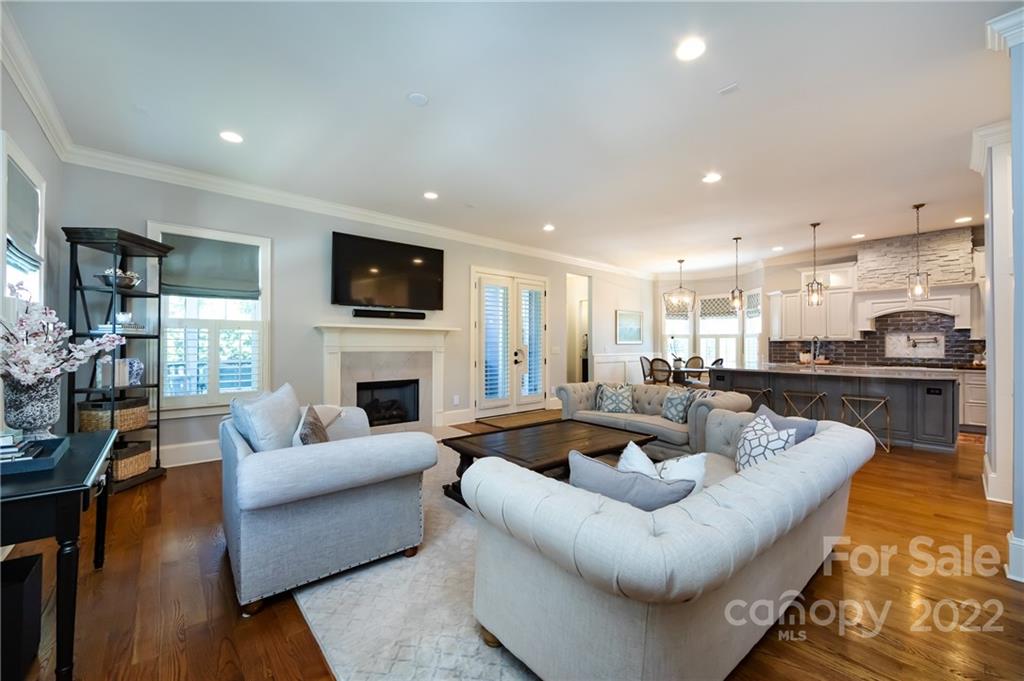 617 Ideal Way Charlotte NC 28203