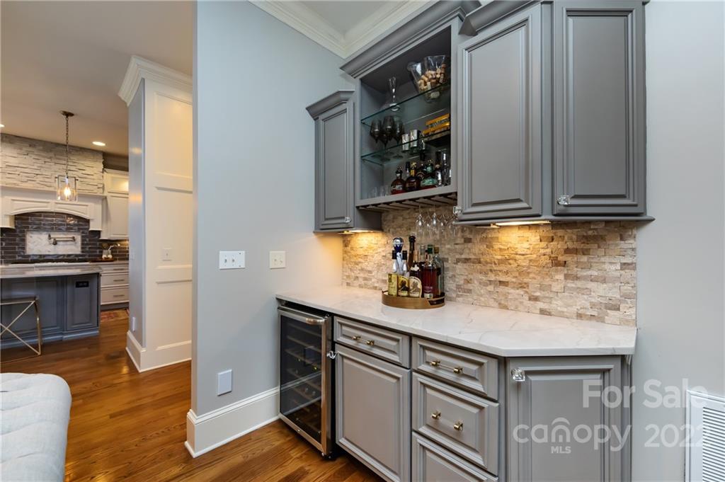 617 Ideal Way Charlotte NC 28203