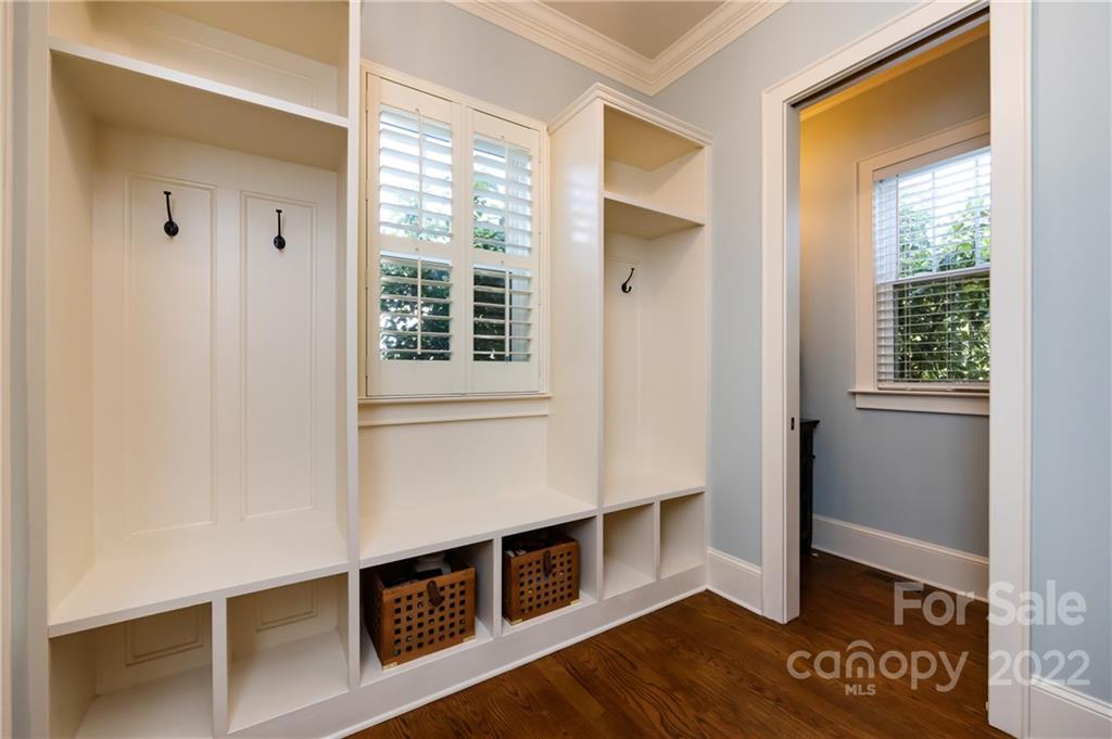 617 Ideal Way Charlotte NC 28203