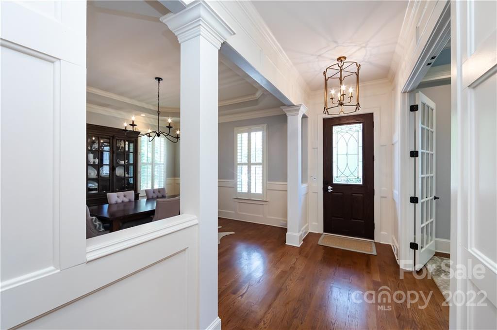 617 Ideal Way Charlotte NC 28203