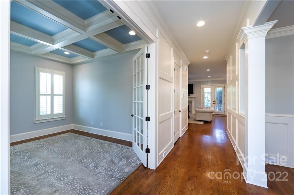 617 Ideal Way Charlotte NC 28203