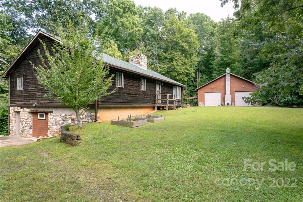 285 Mockingbird Road Swannanoa NC 28778