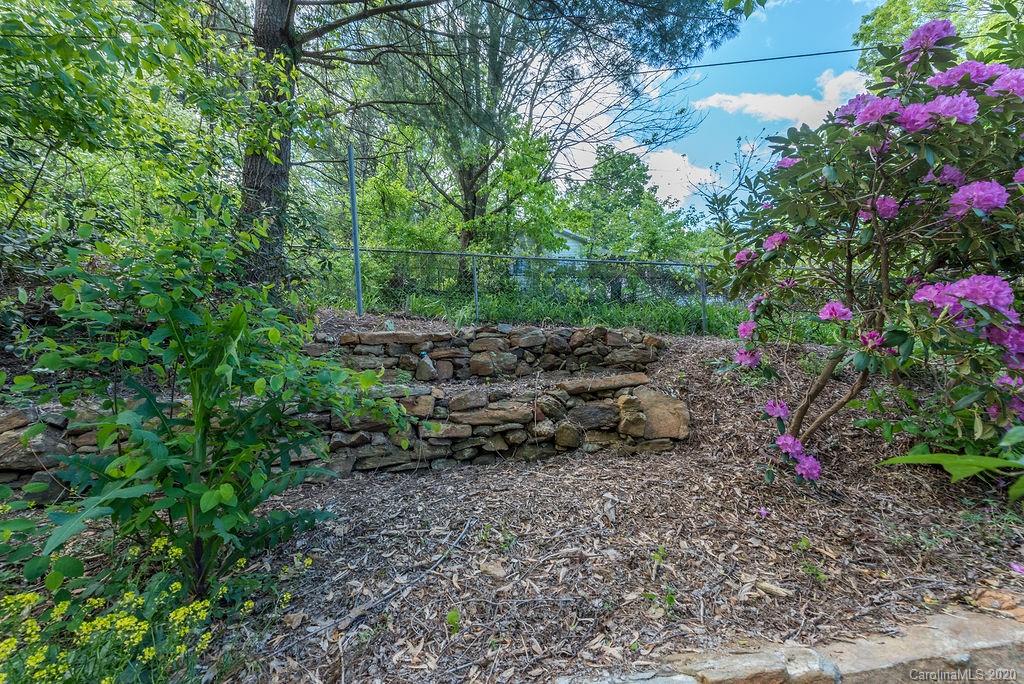 10 Breckenridge Parkway Asheville NC 28804