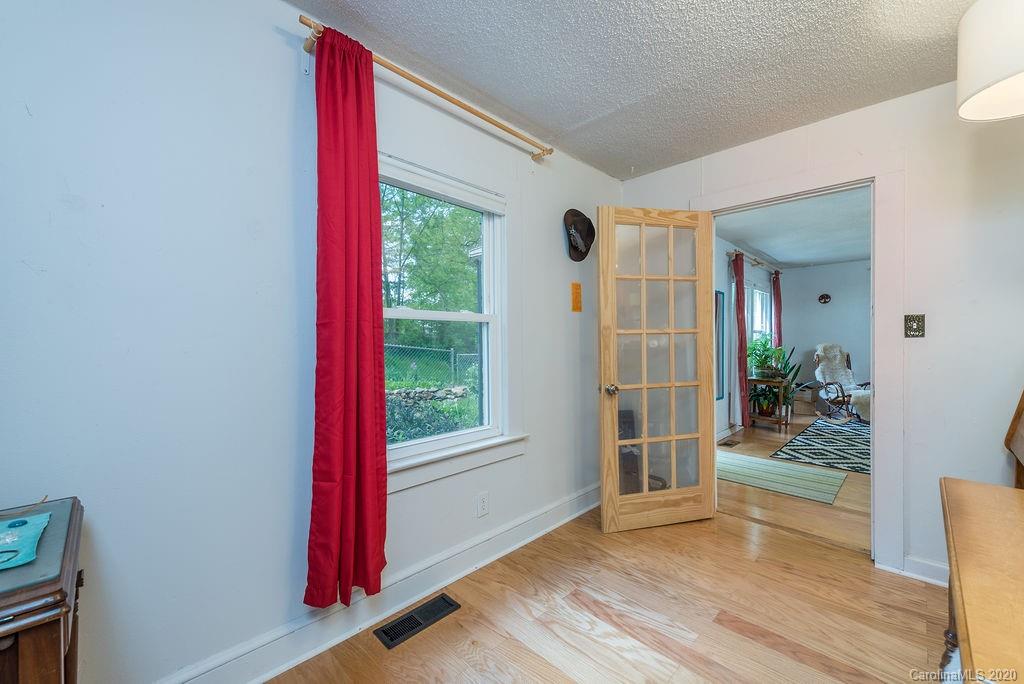 10 Breckenridge Parkway Asheville NC 28804