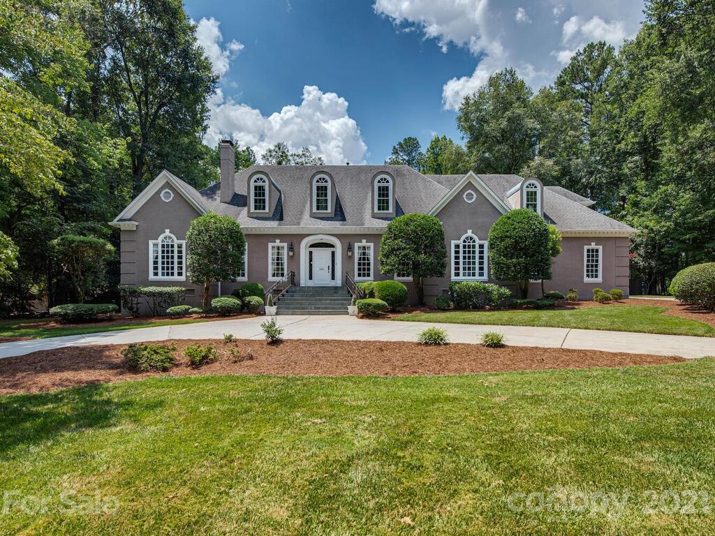 2041 Pellyn Wood Drive Charlotte NC 28226