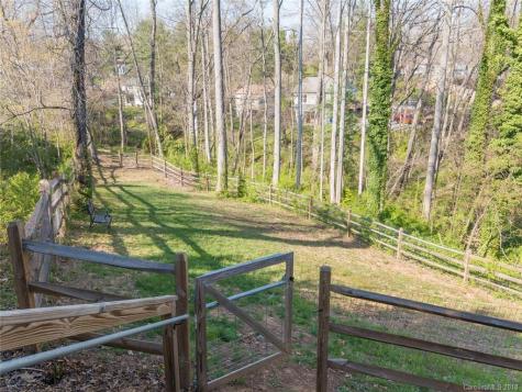 22 Gratitude Drive Asheville NC 28806