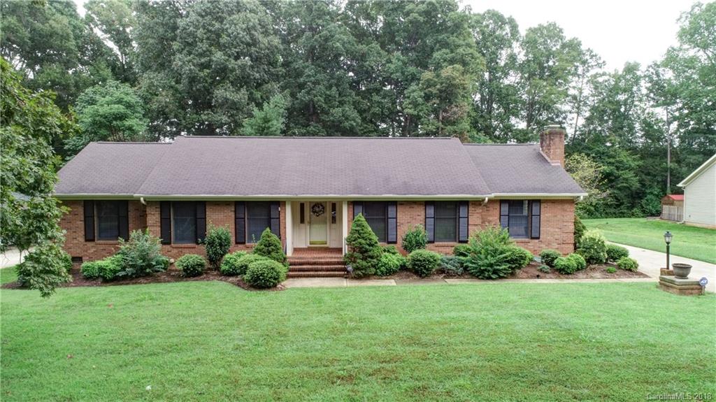 1414 Leolillie Lane Charlotte NC 28216