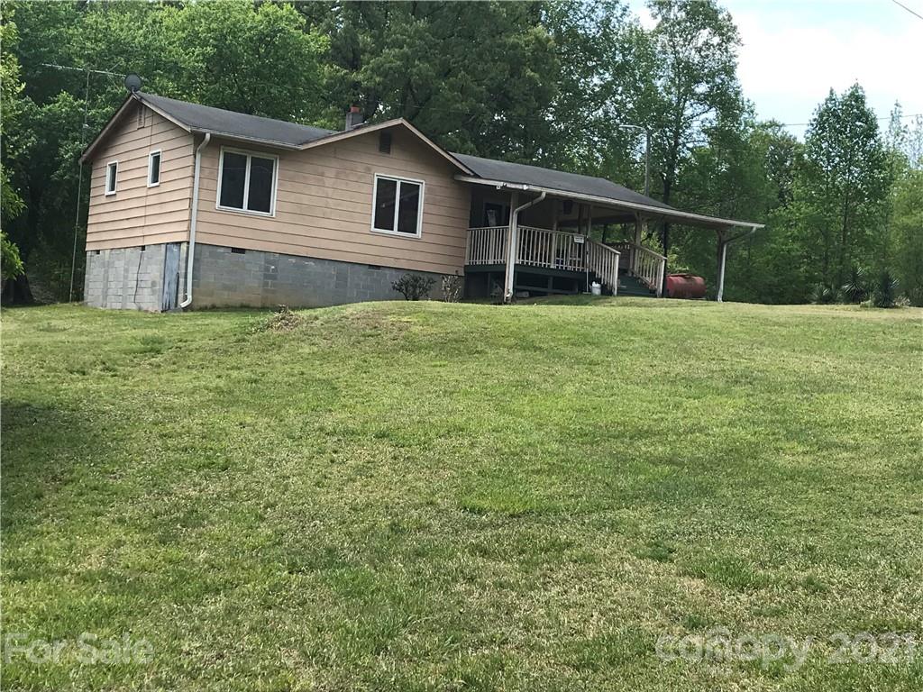 205 Springdale Heights Road Troy NC 27371