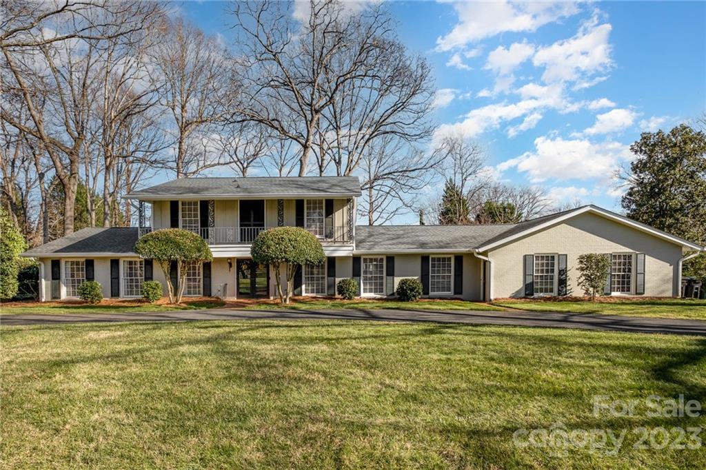 3624 Country Club Drive Gastonia NC 28056