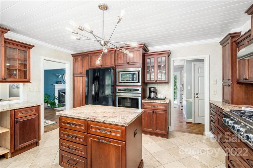 501 Kimberly Avenue Asheville NC 28804
