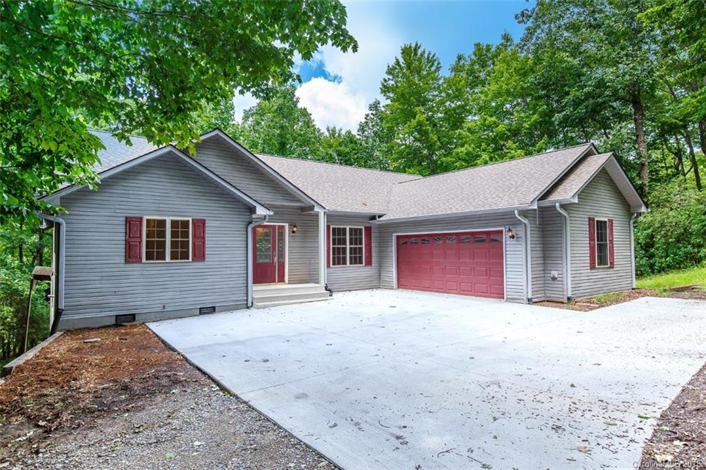22 Kassahola Drive Brevard NC 28712