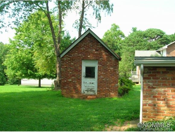 225 Upper Brush Creek Road Fletcher NC 28732