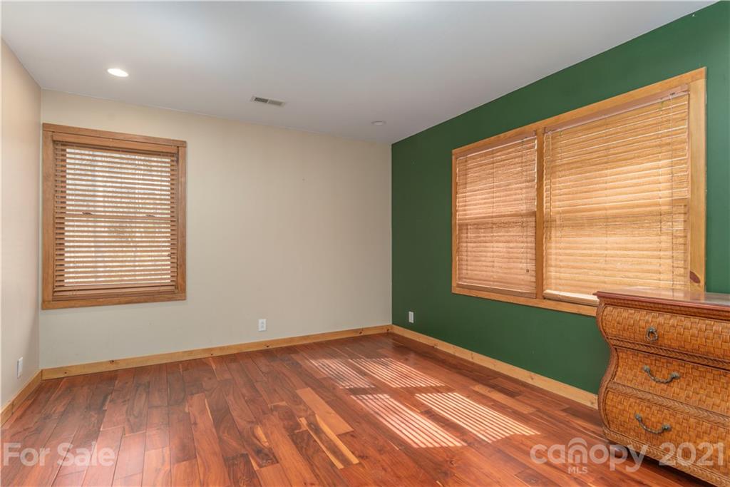 225 Wagon Wheel Way Canton NC 28716