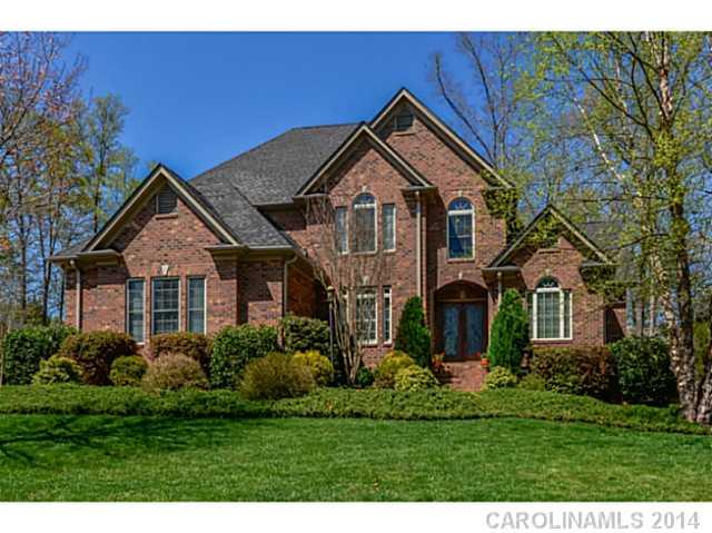 732 Clifden Drive Matthews NC 28104