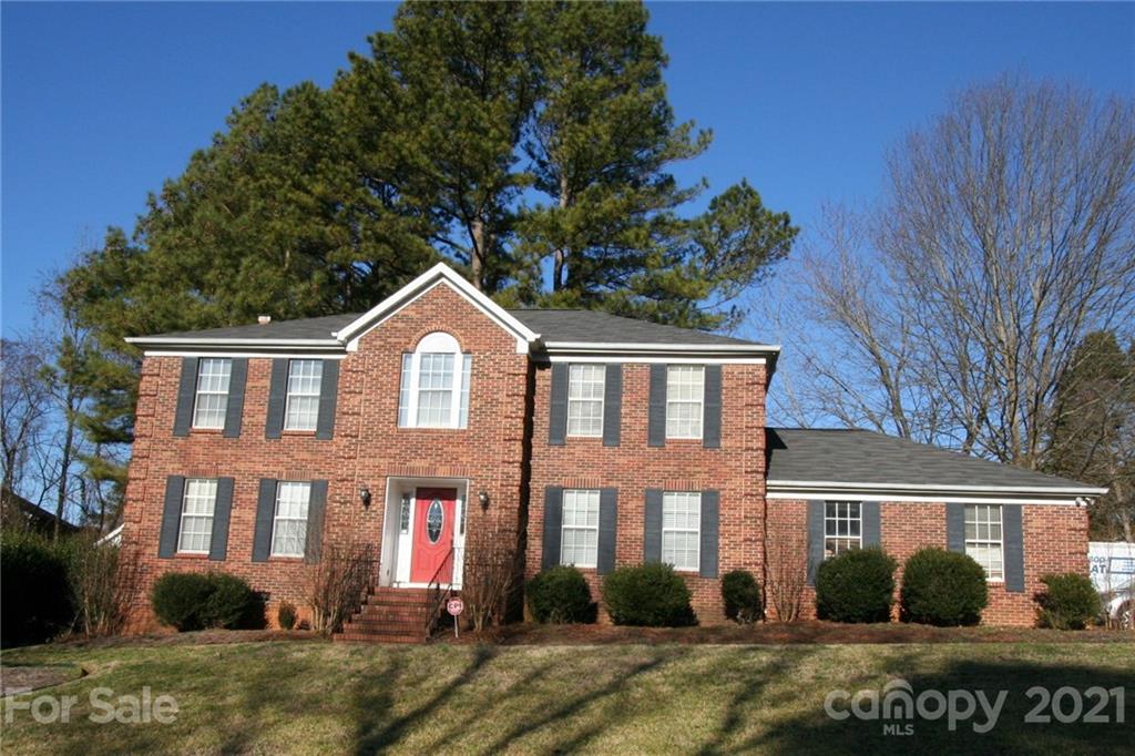1207 Old Pond Lane Matthews NC 28105