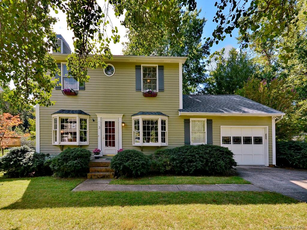 3 Trappers Run Drive Asheville NC 28805