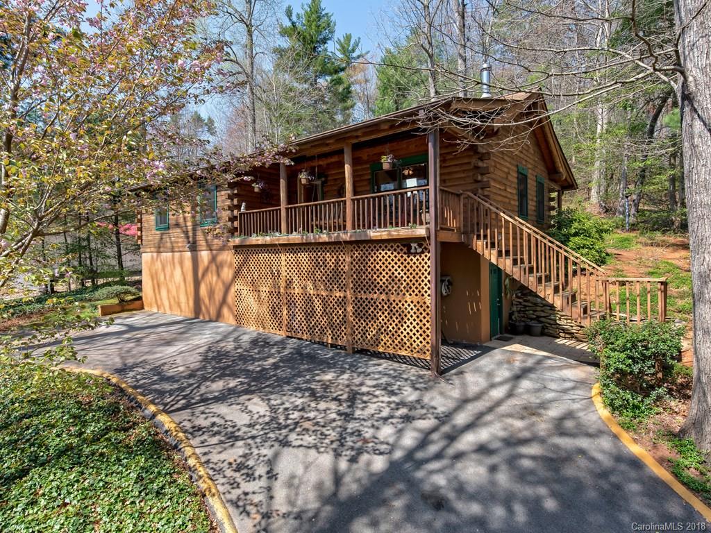397 Laurel Drive Saluda NC 28773