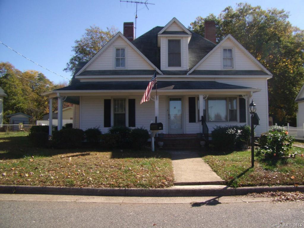 135 S Lackey Street Statesville NC 28677
