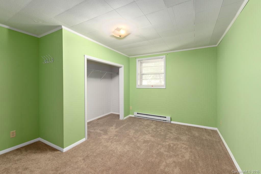 8 Winchester Place Asheville NC 28806