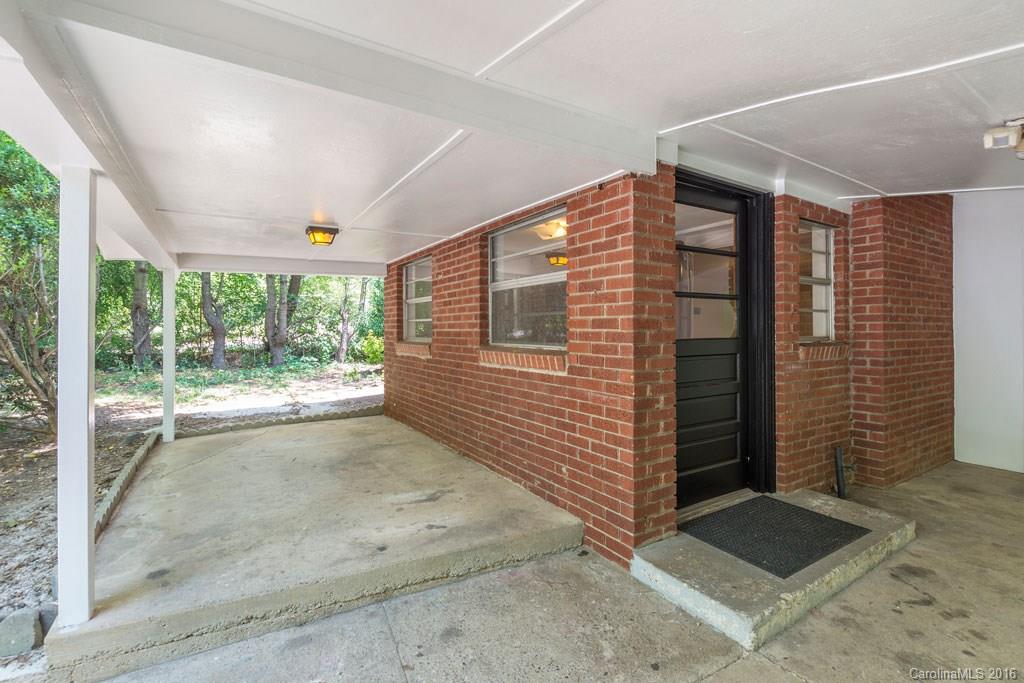 8 Winchester Place Asheville NC 28806