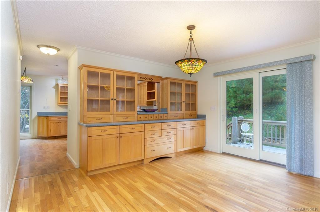 77 Autumn View Drive Burnsville NC 28714