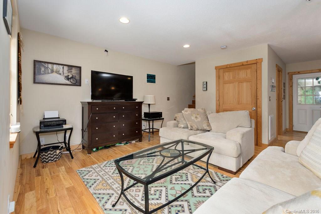68 Bull Mountain Road Asheville NC 28805
