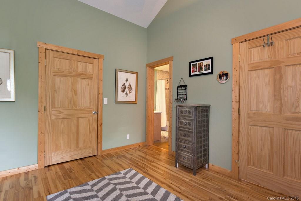 68 Bull Mountain Road Asheville NC 28805