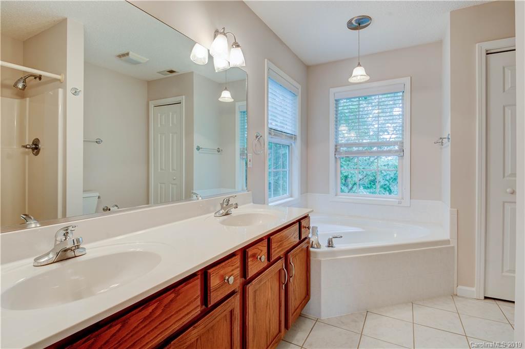 35 Red Maple Drive Weaverville NC 28787