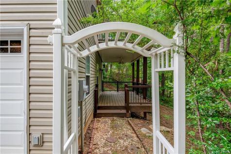 35 Red Maple Drive Weaverville NC 28787