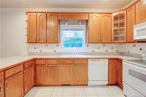35 Red Maple Drive Weaverville NC 28787