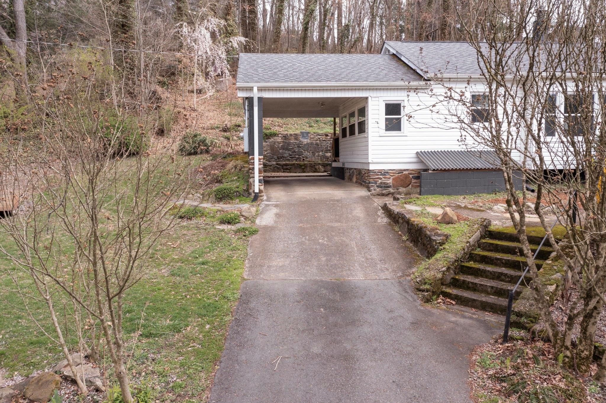 41 Blackstone Avenue Asheville NC 28804