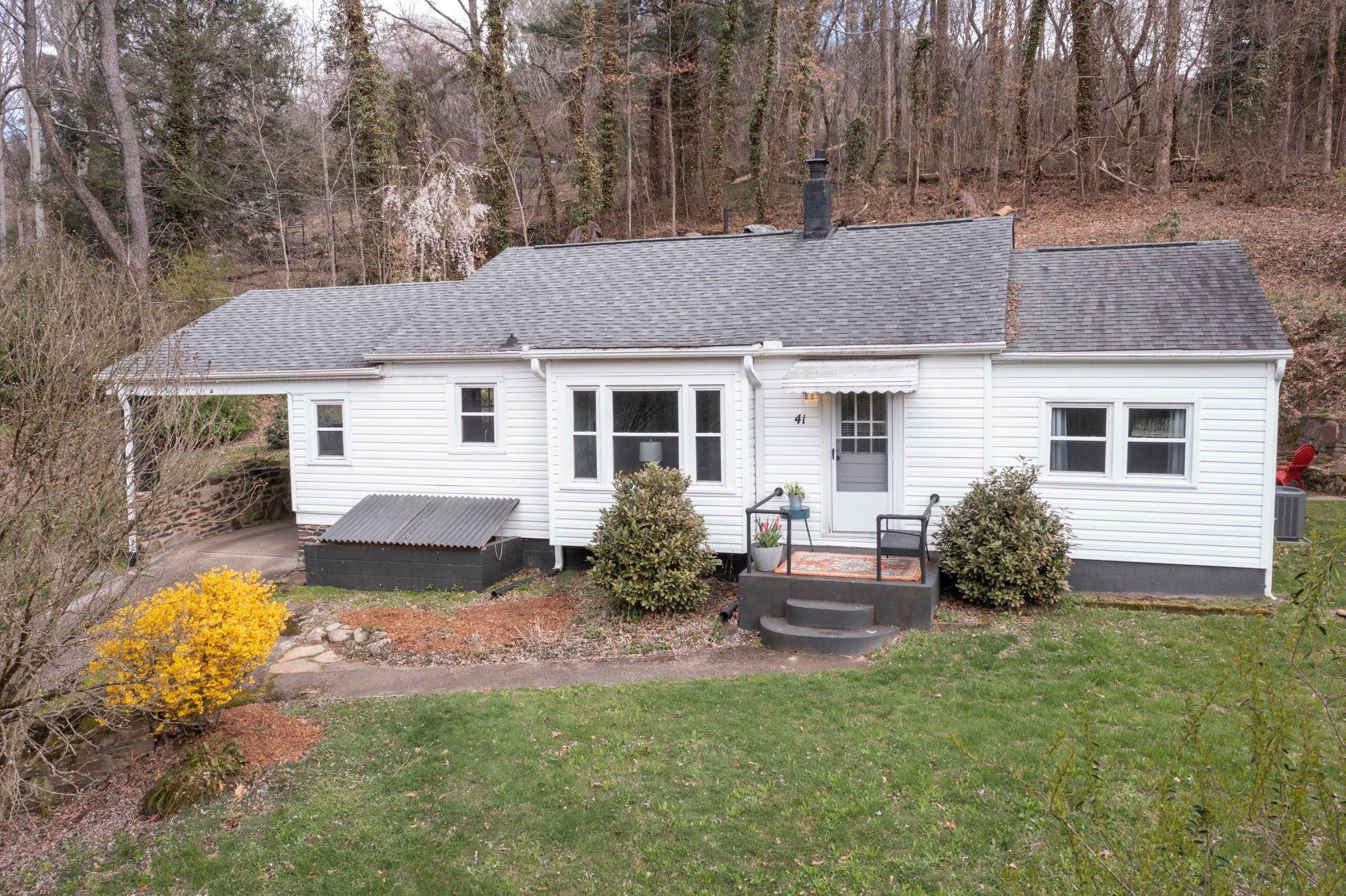41 Blackstone Avenue Asheville NC 28804