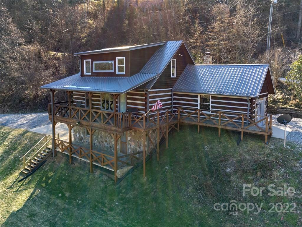 1269 Beaverdam Street Canton NC 28716