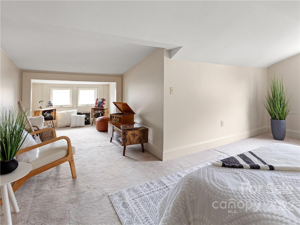 217 Sulphur Springs Road Asheville NC 28806
