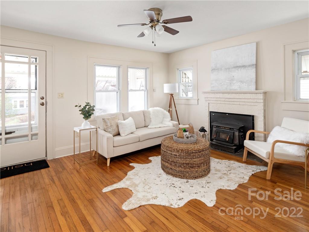 217 Sulphur Springs Road Asheville NC 28806