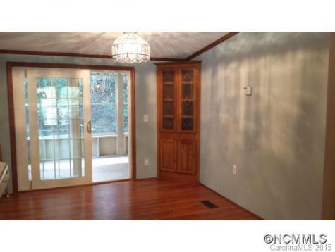 33 Robin Lane Asheville NC 28806