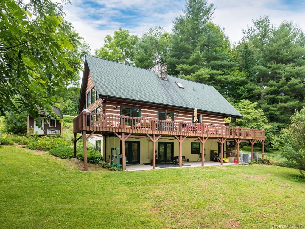 20 Running Deer Road Candler NC 28715