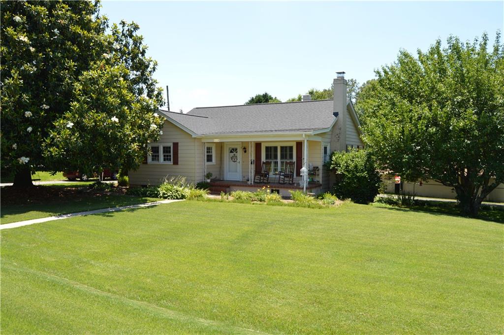 1081 17th Avenue Nw Hickory NC 28601