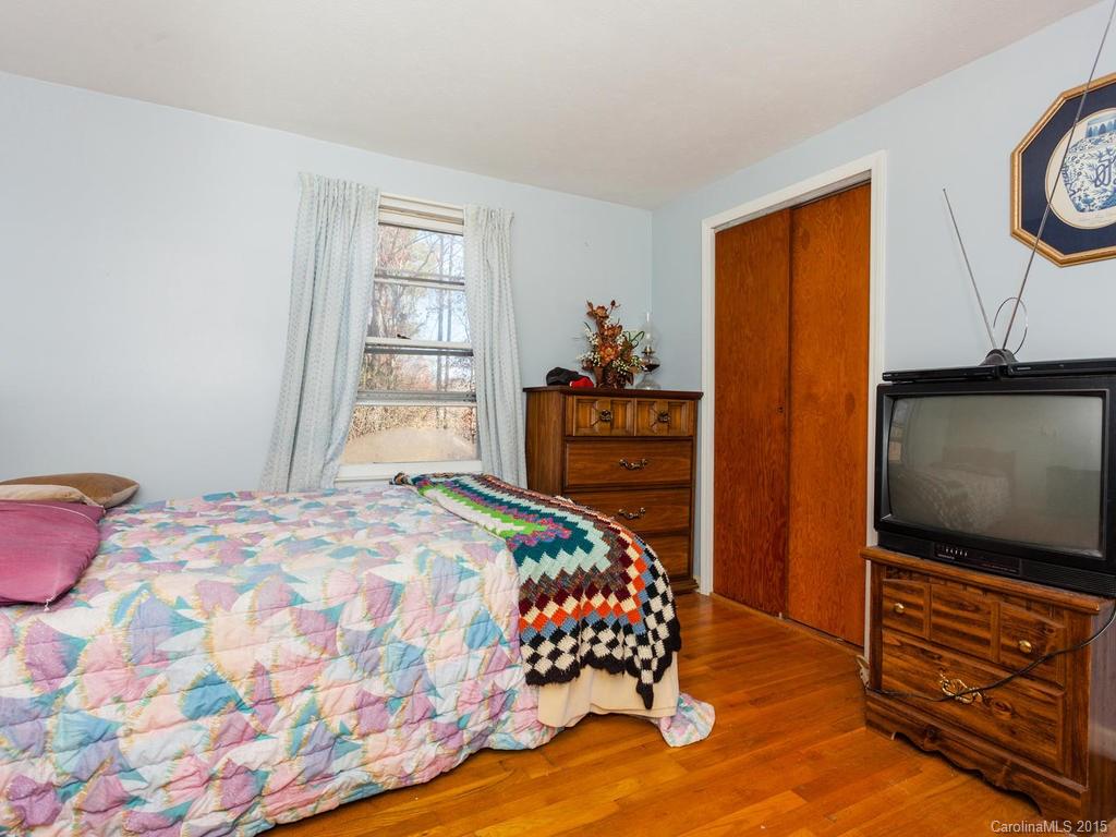 53 Hi Alta Avenue Asheville NC 28806