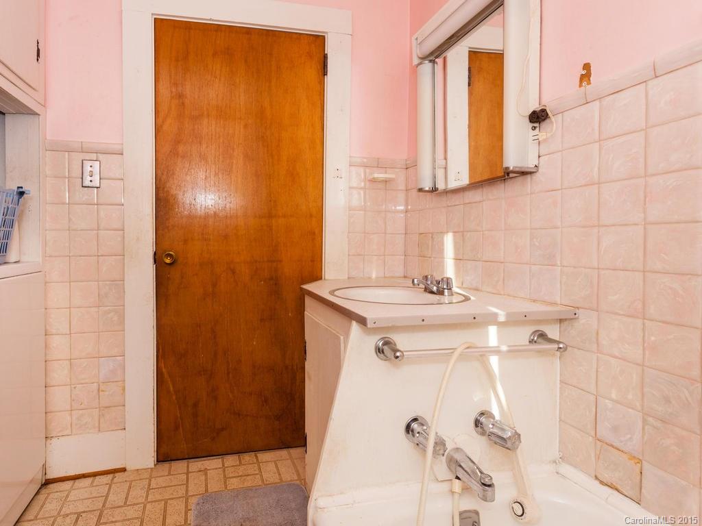 53 Hi Alta Avenue Asheville NC 28806