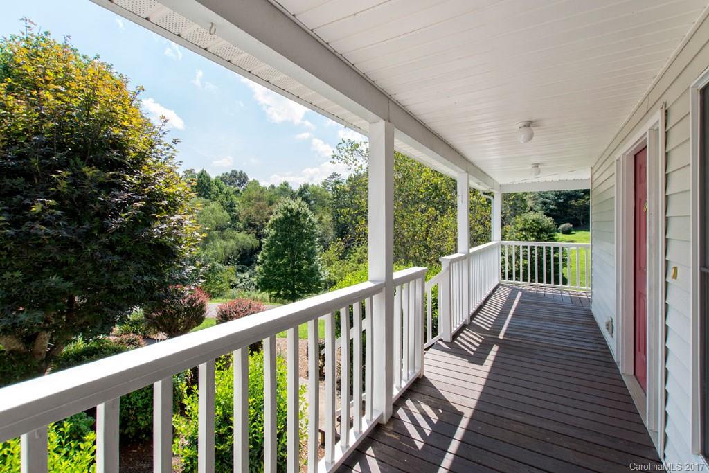 12 Countryside Drive Asheville NC 28804